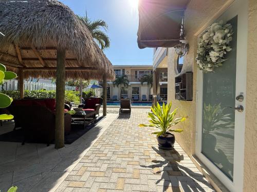 Beach Aqualina Apartments in Lauderdale-by-the-Sea