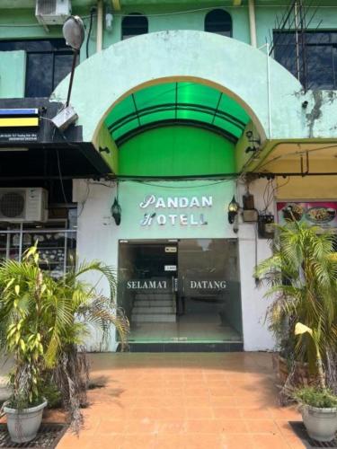 Utvendig, Pandan hotel in Papar