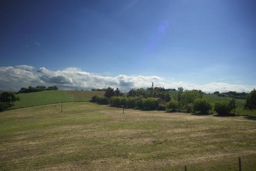 B&B Hill Ranch in Osimo