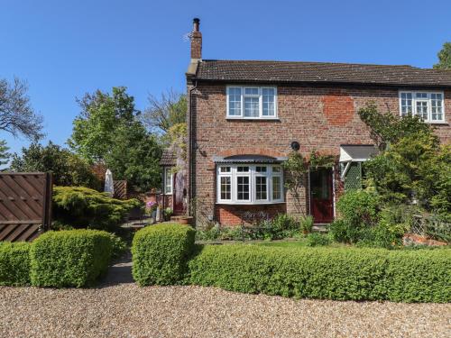 1 Eastview, Louth