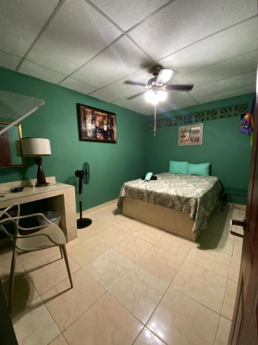 Windmill Hostal in El Valle De Anton