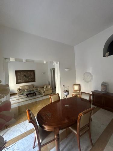 Casa D'Ambrosio, Naples (photo 3)