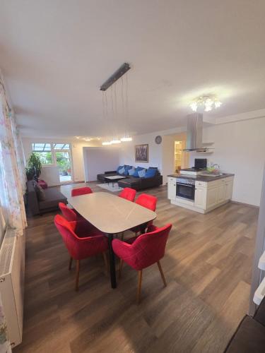 Apart Weinberg 1 - 8 Personen Ferienwohnung, Unterkunft in Imst