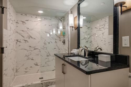 Nashville Riverfront Lofts – Nashville, FL