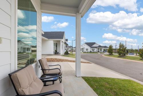 Charming Magnolia Retreat Clubhouse and Gym Access in Magnolia (TX)