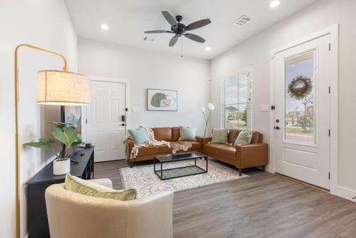 Charming Magnolia Retreat Clubhouse and Gym Access in Magnolia (TX)