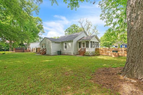 Bungalow off Floyd St in the heart of Covington bungalow - image 11
