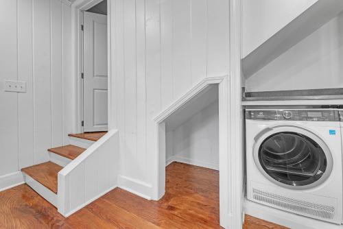Bungalow off Floyd St in the heart of Covington bungalow - image 4