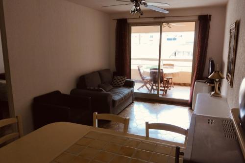 Apartment image 10