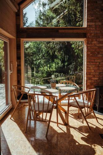 Dobrze mi tu in 拉皮諾