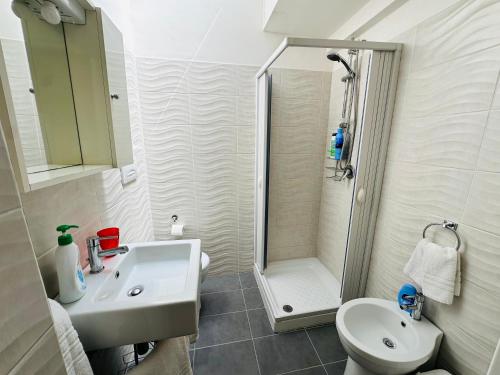 Triple Room image 5