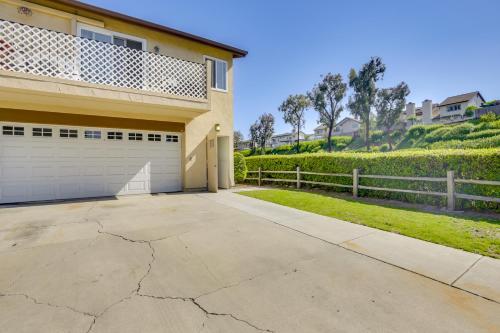 Stay and Play in San Diego Charming Condo! in Rancho Peñasquitos