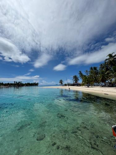 Room on Barco Hundido Island in 埃波班尼