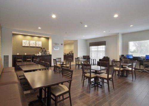 Sleep Inn & Suites Marshall - University Area in Marshall, USA
