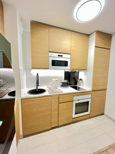 Cocina, T2D Apartment - Suite Gallery Disneyland Paris in Lognes