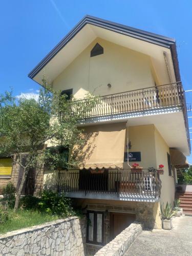 GuesthouseAntonia in 阿韋利諾