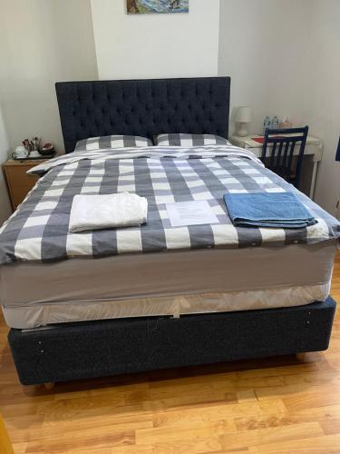 Large Double Bedroom with free on site parking 2
