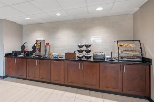 Drury Inn & Suites Paducah - image 7