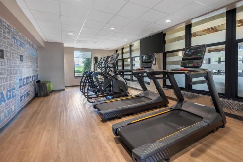 Drury Inn & Suites Paducah - image 10