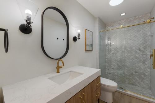Two-Bedroom Villa image 10