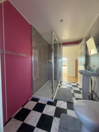 Sunshine three bedrooms Apartment in Insch