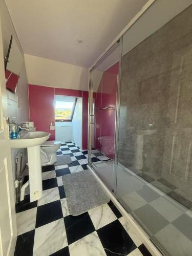 Sunshine three bedrooms Apartment in Insch