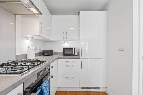 Lotus Haus - Wellington Homes - 4 BDR With Gated Parking, Birmingham (fotografie 8)