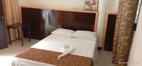 Twin hearts Resort Pool Cabin 3 in 哈薩安