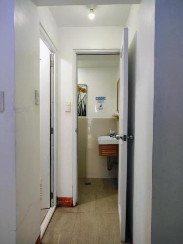 Stay Malate (Wanderers Guest House), Manila (foto 9)