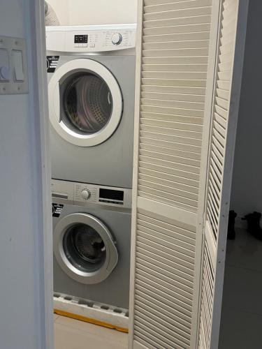 Apt Near Devon - Kingston- POOL- B306 FIWI, Kingston (foto 4)