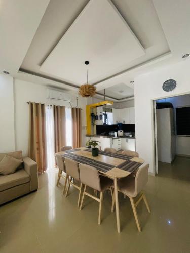 4 bedroom with big pool villa near clark, Sampong (fotografie 6)