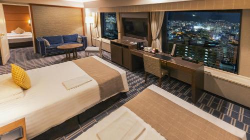 room detail thumbnail 1