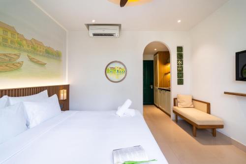 Deluxe Double Room image 5