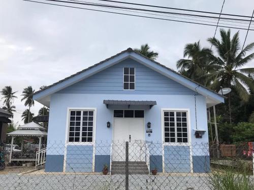 Delima Guesthouse Type B – khách sạn tại Tumpat