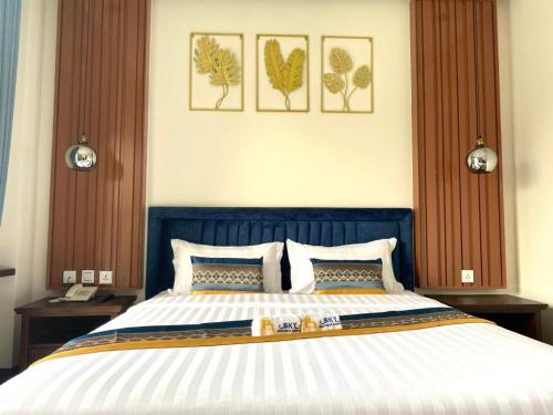 Sky Boutique Kampot, Kampong Bay