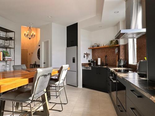 Stylish Freemans Bay Stay, Auckland (photo 6)