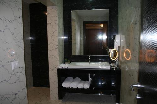 Boutique Hotel Kotoni - image 12