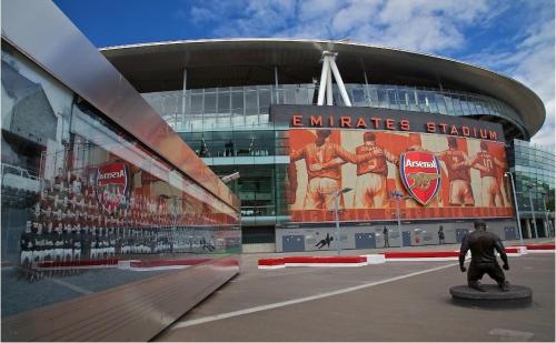 Near Tube To City Emirates Stadium Hospital & University - image 9