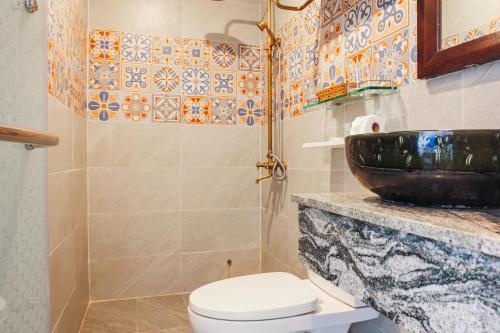 Junior Suite with Ocean View room in Azura Gold Hotel & Apartment
