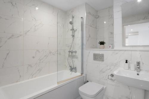 Luxurious 2 bed city centre apartment!!!, Бирмингем (фото 4)
