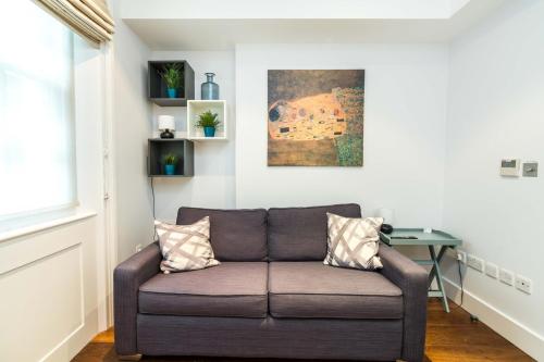 A Stunning Three Bedroom Home in Mayfair, Londýn (fotografie 4)