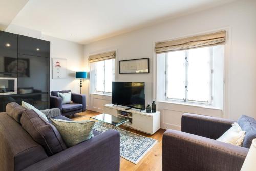 A Stunning Three Bedroom Home in Mayfair, Londýn (fotografie 7)