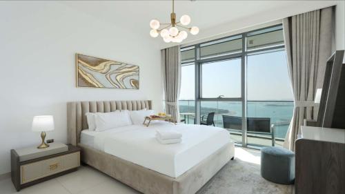 Luxury 2BR, Panoramic Sea Views and Beach Access, Dubai (Foto 7)