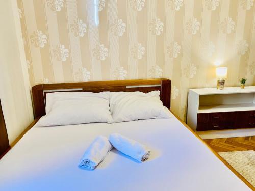 Prague service Apartment - Central square location
