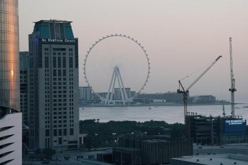 13P- Modern Sea View Apartment Dubai Marina Princess Tower, Dubaj (fotografie 2)