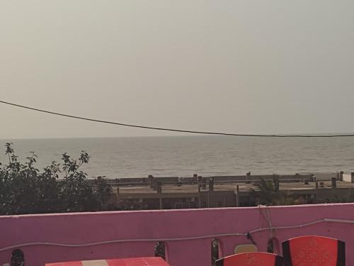Hotel Baluchar, Jāmb