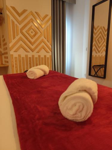 Bacalhoeiros 125 Hotel - image 6