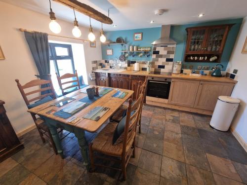 The Weavers Cottage in Crosbost