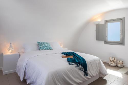 Villa Irini Fira - Adults Only - image 3