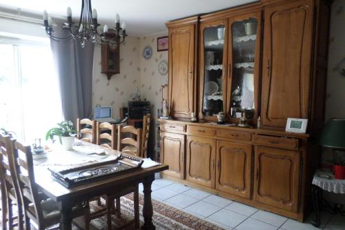 Les Renaudines in Chateau-Renault